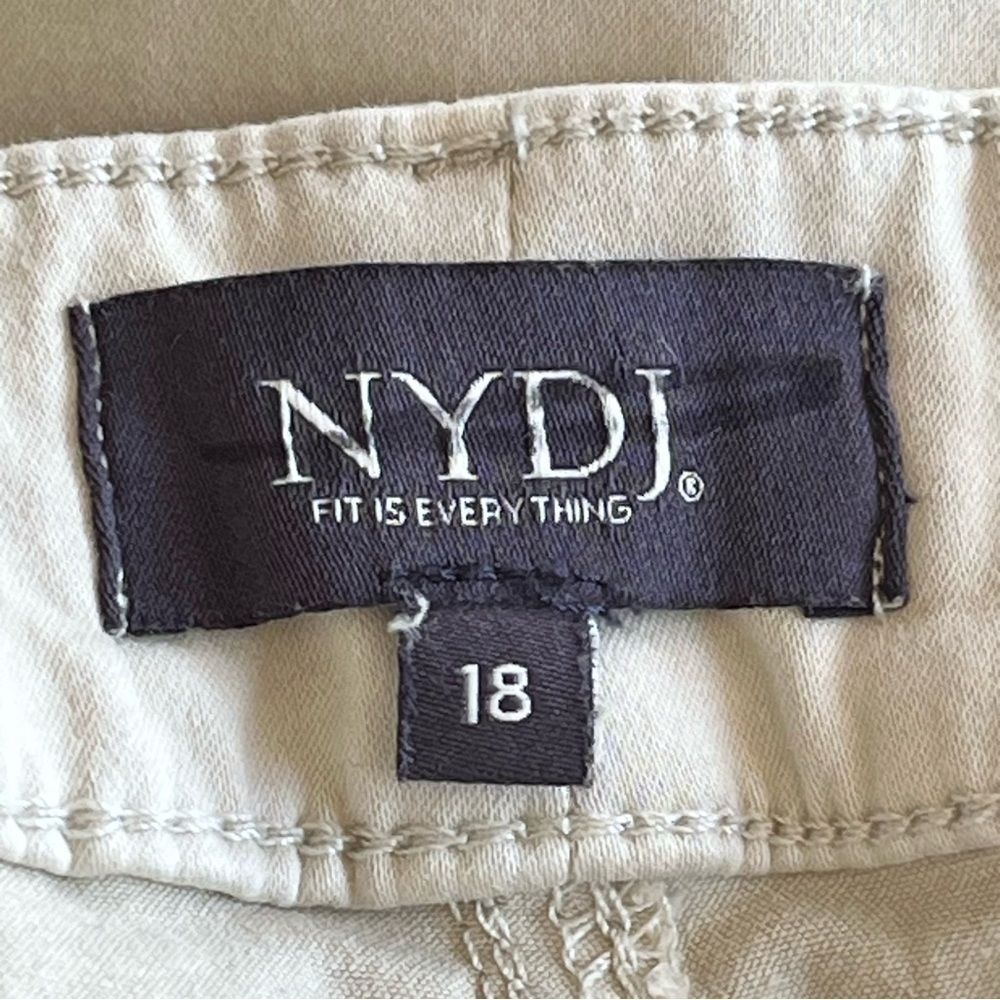 NYDJ Tan Marilyn Straight Jeans Size 18 - Picture 10 of 16